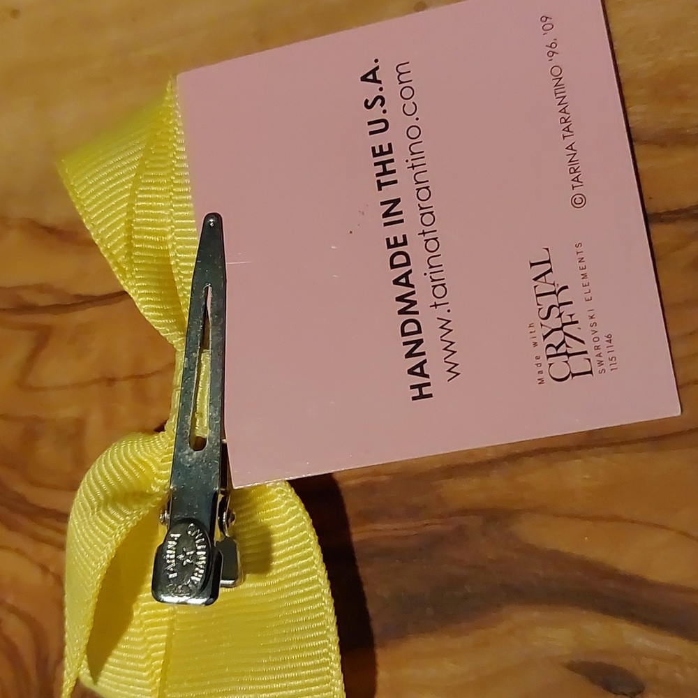 Tarina Tarantino Yellow Little Lamb Bow Clip - Picture 3 of 6